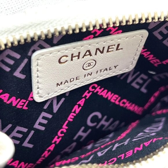 CHANEL Matelasse CC Mark Fragment Case Card Case Compact Long Wallet Unused - Picture 11 of 13